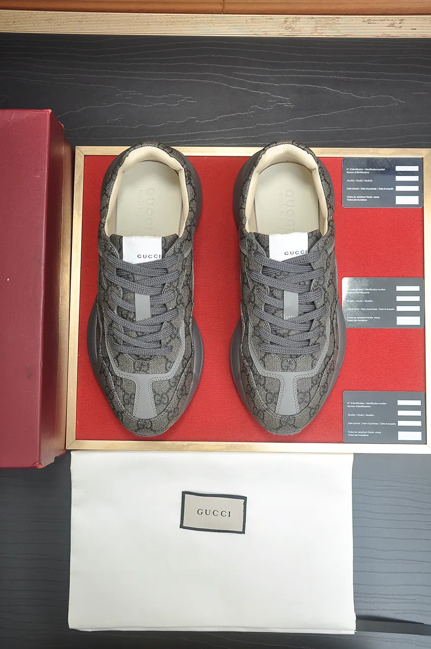 Men's shoes 💰540💶【GUCCI】 (couple style) (the highest version of Gucci's popular dad shoes. 🚹🚹2023 counter sales simultaneously ,, the upper is made of imported cowhide, comfortable sheepskin lining, great foot feel, original lightweight shock-absorbing thickened foam outsole, simple color matching, versatile and handsome, code number: 35-40 for women, 38-45 for men (45 is customized and non-returnable) "Full set of packaging, card, certificate, cloth bag, handbag"
